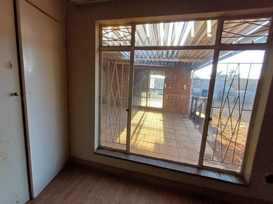 3 Bedroom Property for Sale in Nimrod Park Gauteng