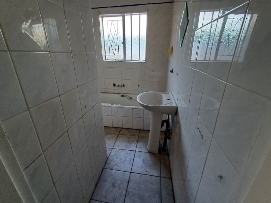 3 Bedroom Property for Sale in Nimrod Park Gauteng