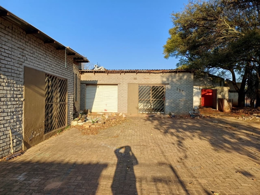 3 Bedroom Property for Sale in Nimrod Park Gauteng