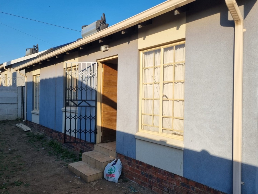 3 Bedroom Property for Sale in Sky City Gauteng