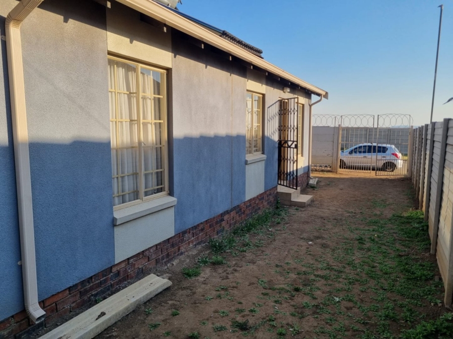 3 Bedroom Property for Sale in Sky City Gauteng
