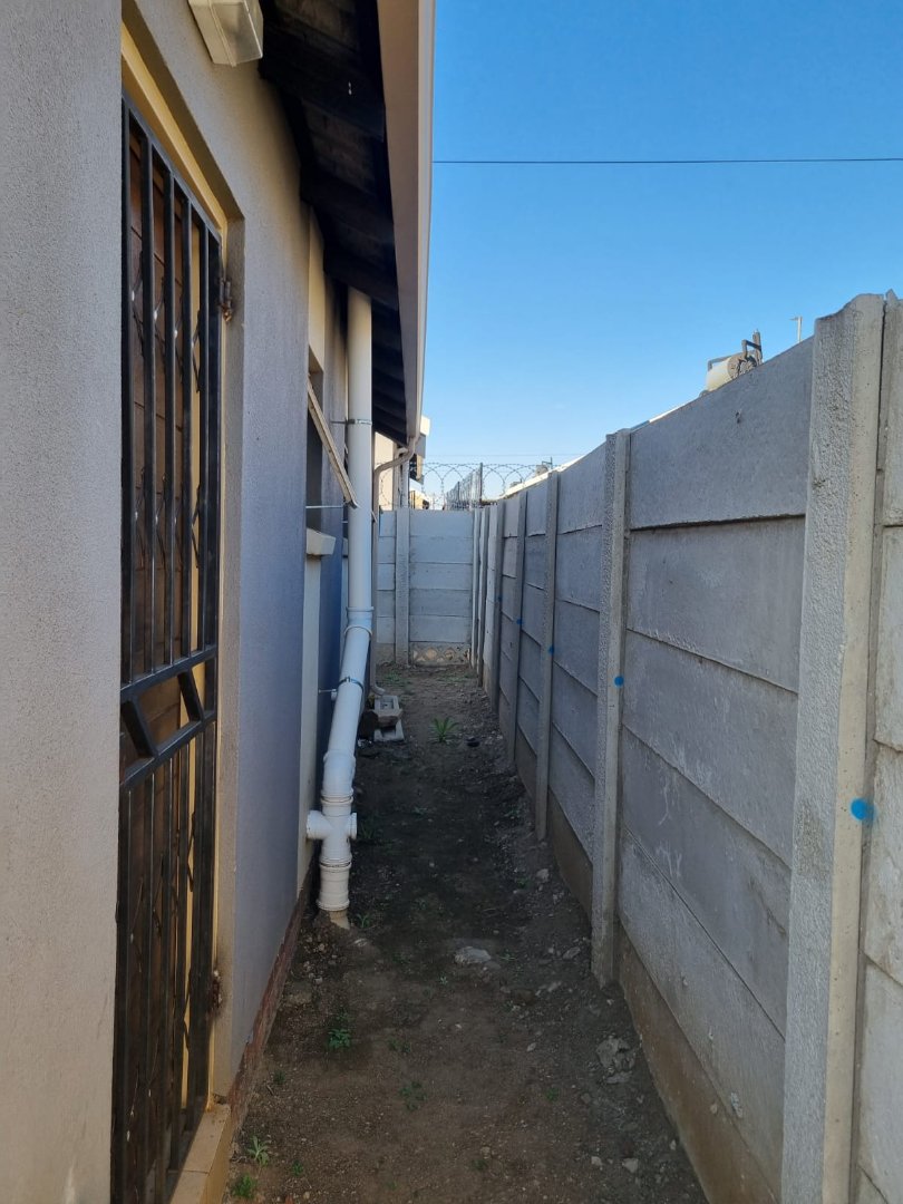 3 Bedroom Property for Sale in Sky City Gauteng
