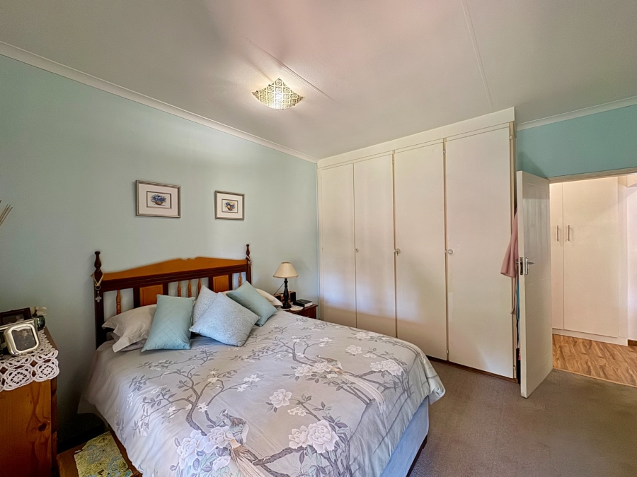 To Let 1 Bedroom Property for Rent in Die Hoewes Gauteng