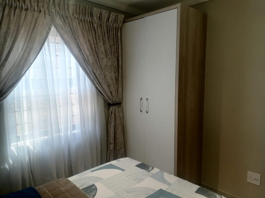 To Let 3 Bedroom Property for Rent in Lion Pride Gauteng