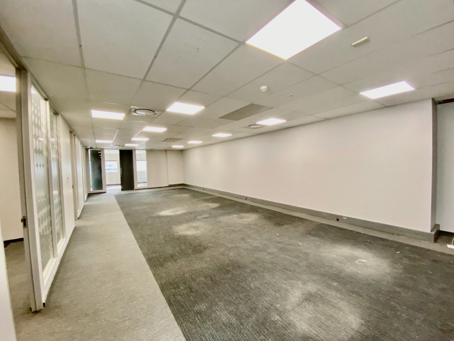 To Let Commercial Property for Rent in Doringkloof Gauteng