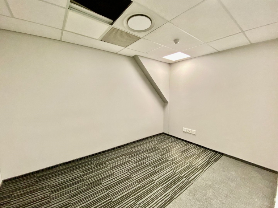 To Let Commercial Property for Rent in Doringkloof Gauteng