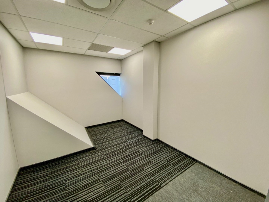 To Let Commercial Property for Rent in Doringkloof Gauteng
