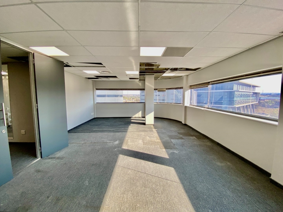 To Let Commercial Property for Rent in Doringkloof Gauteng