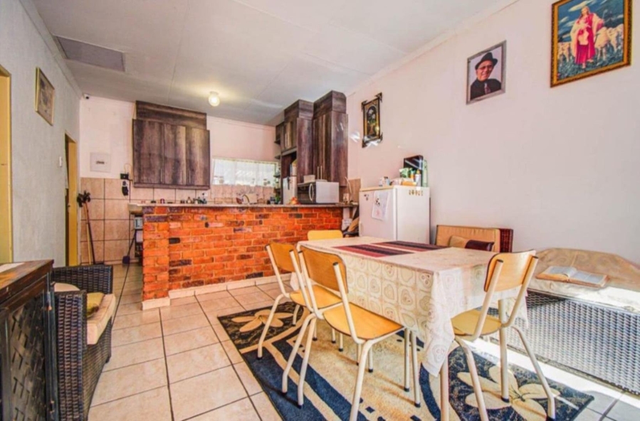 Commercial Property for Sale in Bredell Gauteng