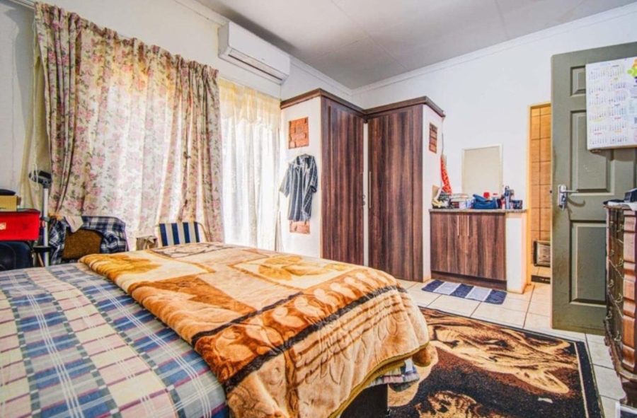 Commercial Property for Sale in Bredell Gauteng