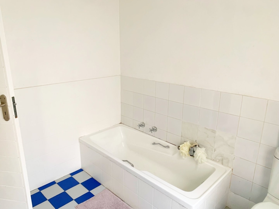 3 Bedroom Property for Sale in Bryanston Gauteng