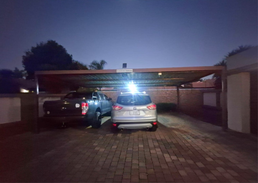 2 Bedroom Property for Sale in Annlin Gauteng