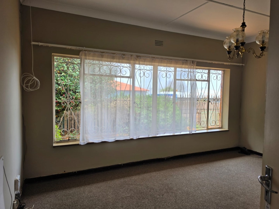 To Let 5 Bedroom Property for Rent in Primrose Gauteng