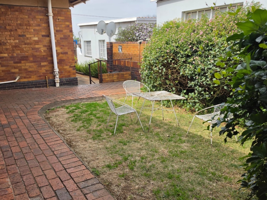 To Let 5 Bedroom Property for Rent in Primrose Gauteng