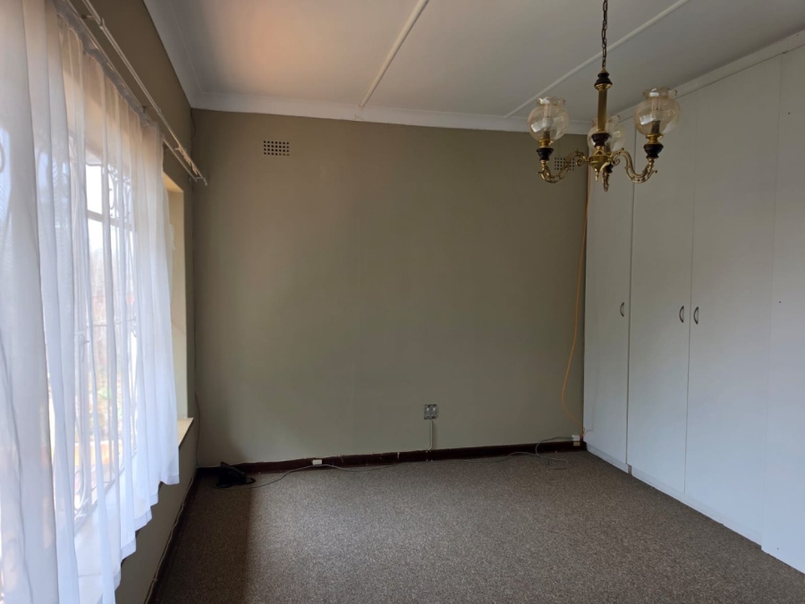To Let 5 Bedroom Property for Rent in Primrose Gauteng