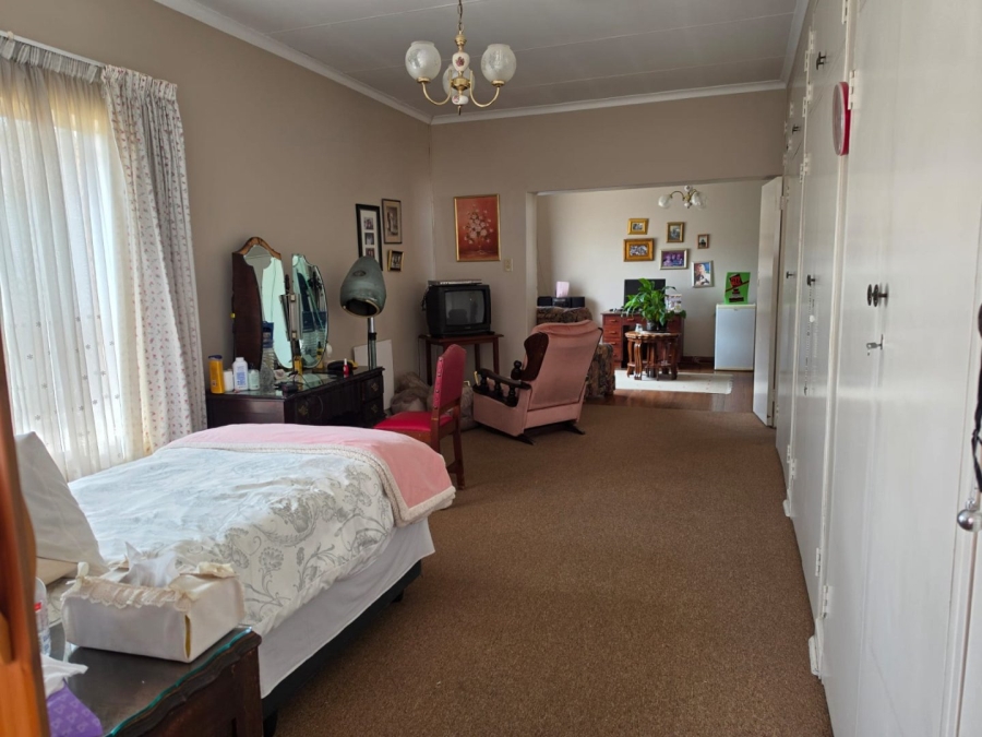 To Let 5 Bedroom Property for Rent in Primrose Gauteng