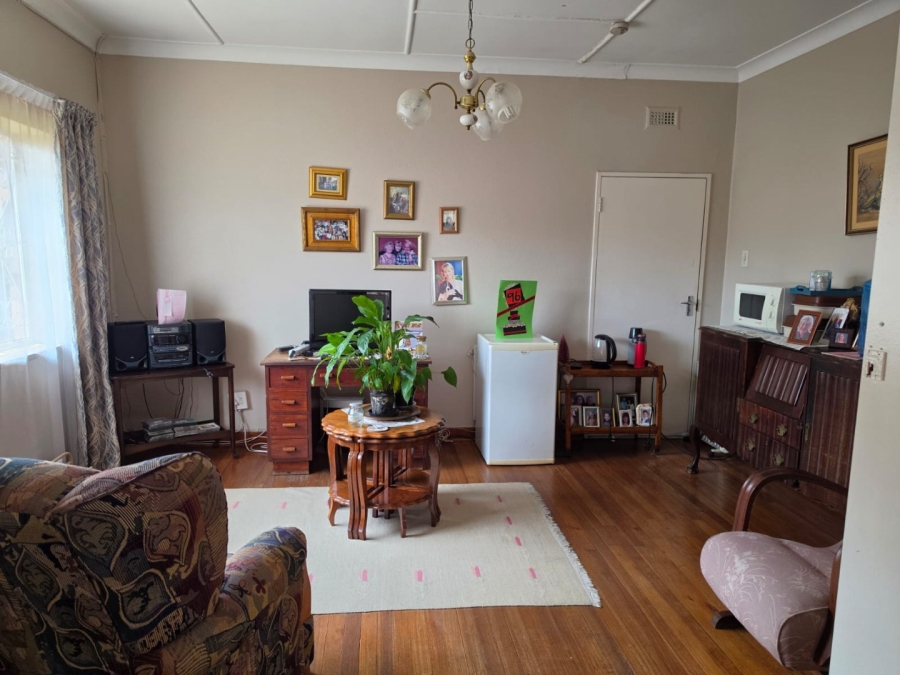 To Let 5 Bedroom Property for Rent in Primrose Gauteng