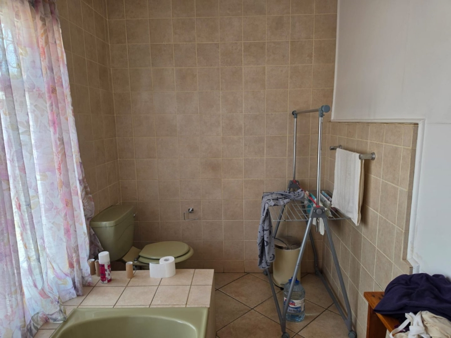 To Let 5 Bedroom Property for Rent in Primrose Gauteng