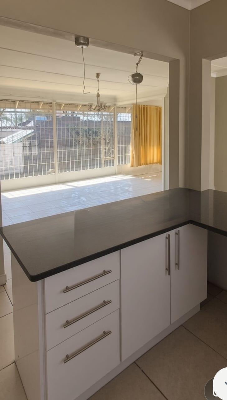 To Let 3 Bedroom Property for Rent in Illiondale Gauteng