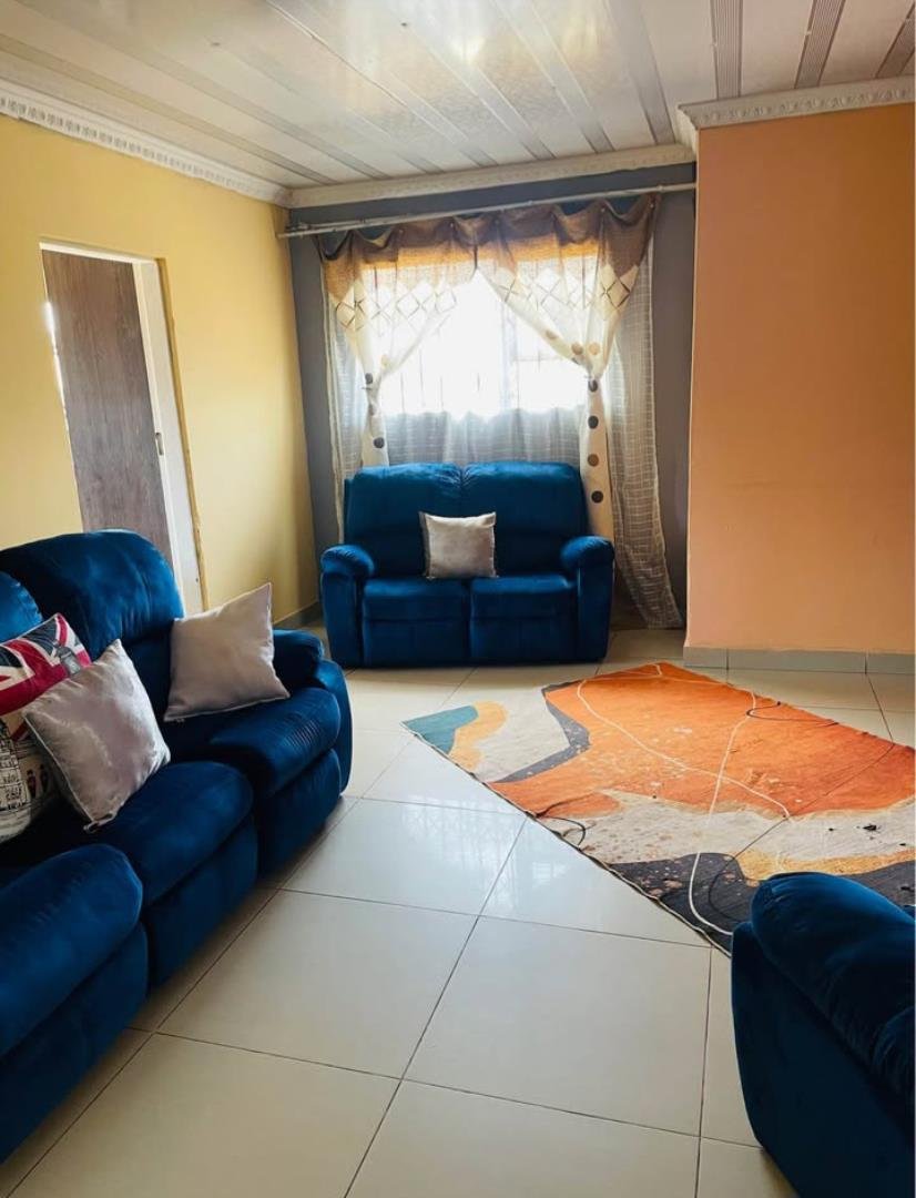 3 Bedroom Property for Sale in Lakeside Gauteng