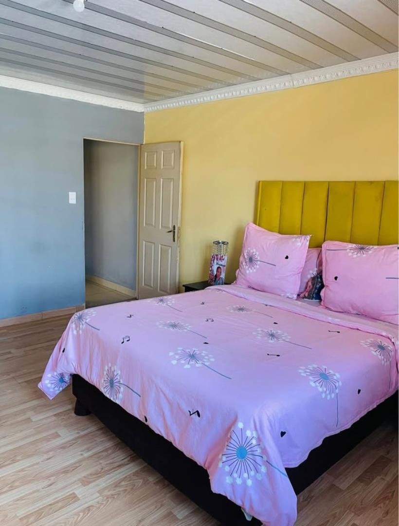 3 Bedroom Property for Sale in Lakeside Gauteng