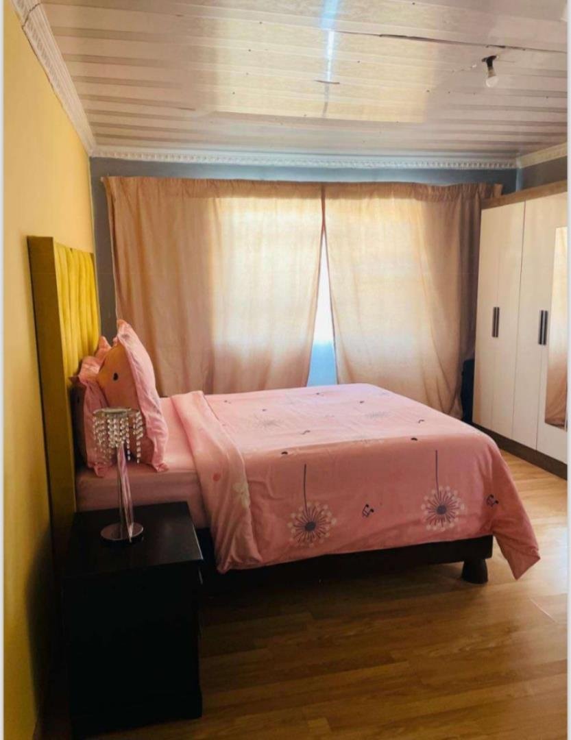 3 Bedroom Property for Sale in Lakeside Gauteng