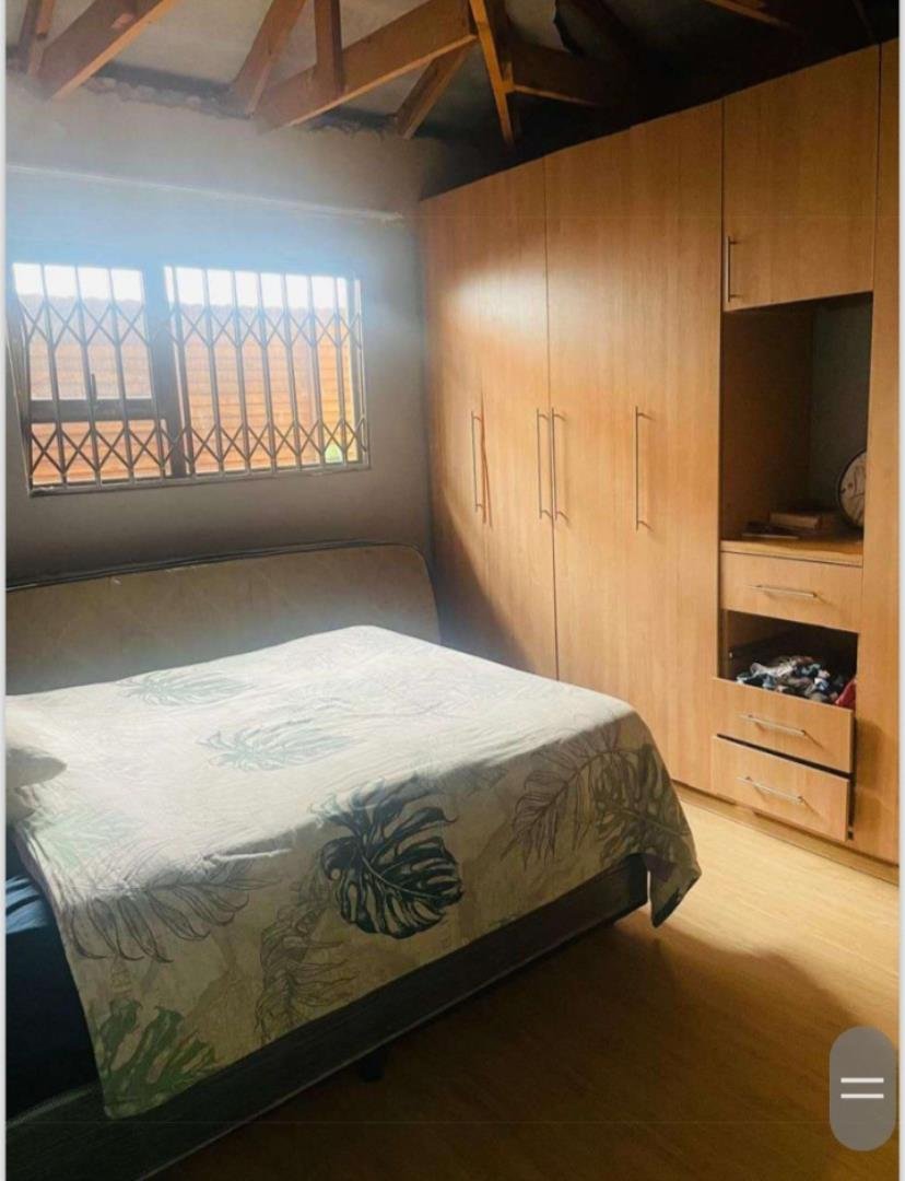 3 Bedroom Property for Sale in Lakeside Gauteng