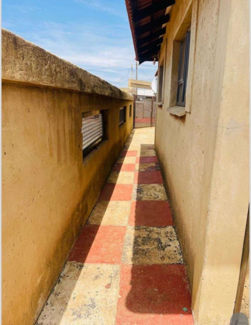 3 Bedroom Property for Sale in Lakeside Gauteng