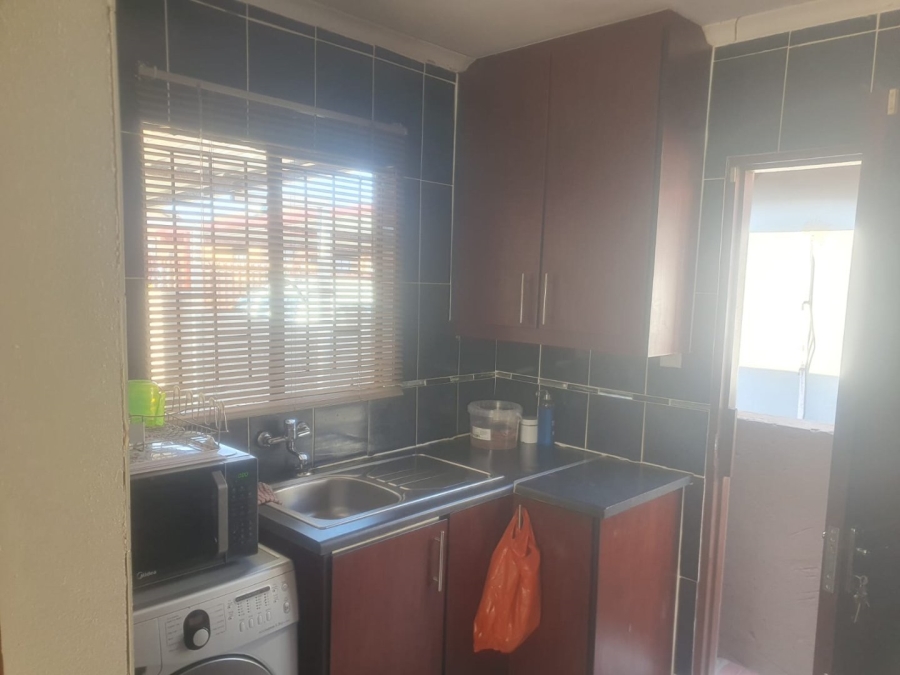  Bedroom Property for Sale in Soshanguve East Ext 4 Gauteng
