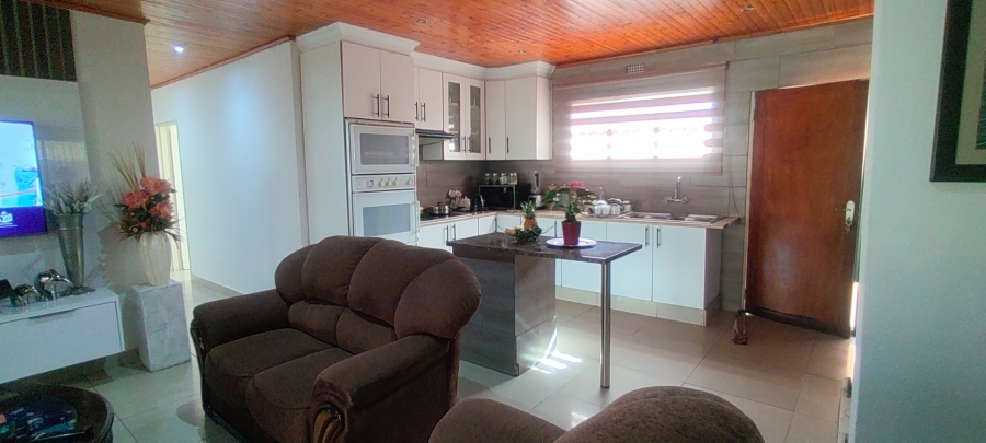 4 Bedroom Property for Sale in Ormonde Gauteng