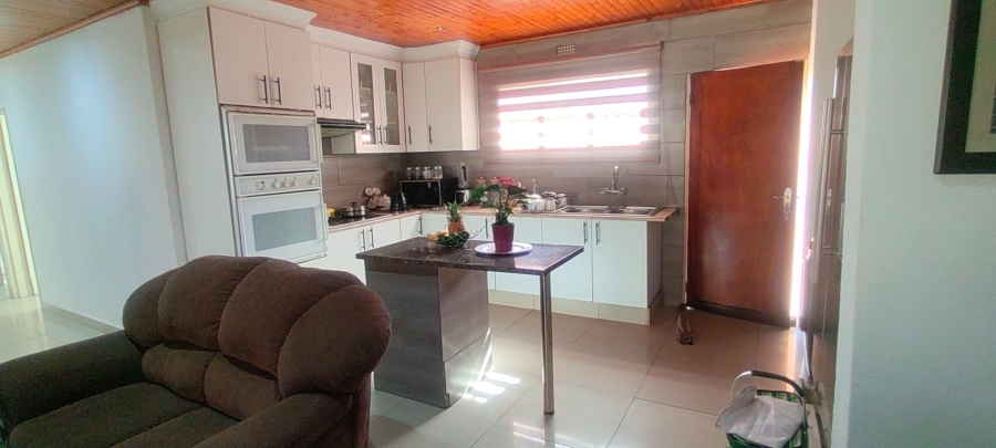 4 Bedroom Property for Sale in Ormonde Gauteng
