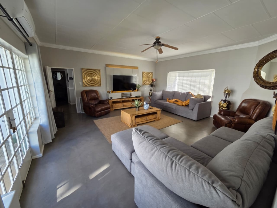 4 Bedroom Property for Sale in Montana Park Gauteng