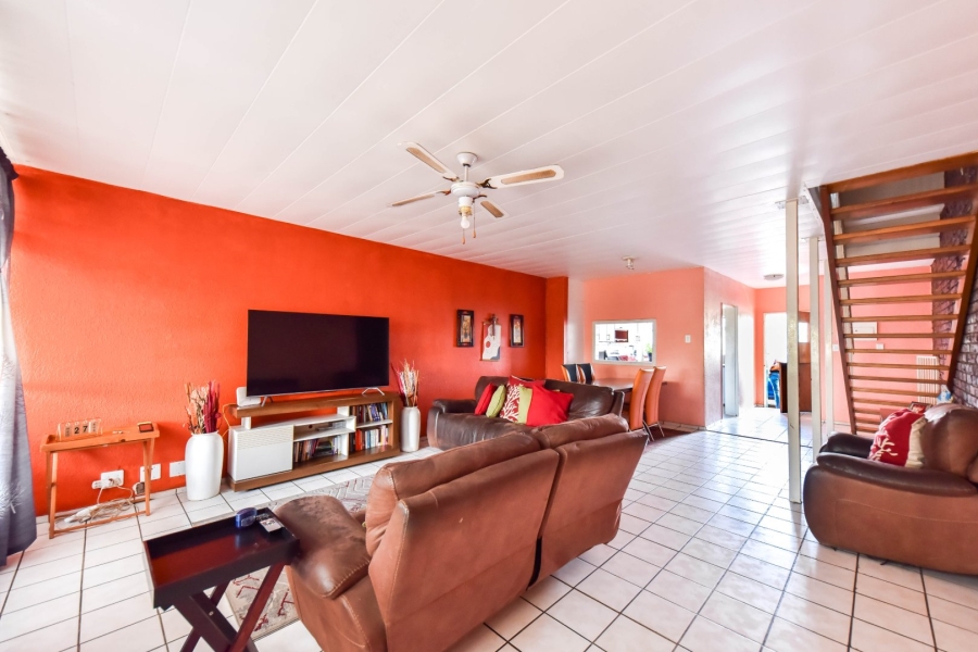3 Bedroom Property for Sale in Sinoville Gauteng