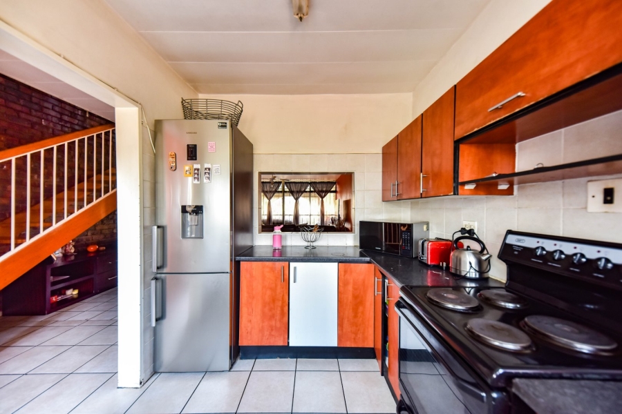 3 Bedroom Property for Sale in Sinoville Gauteng