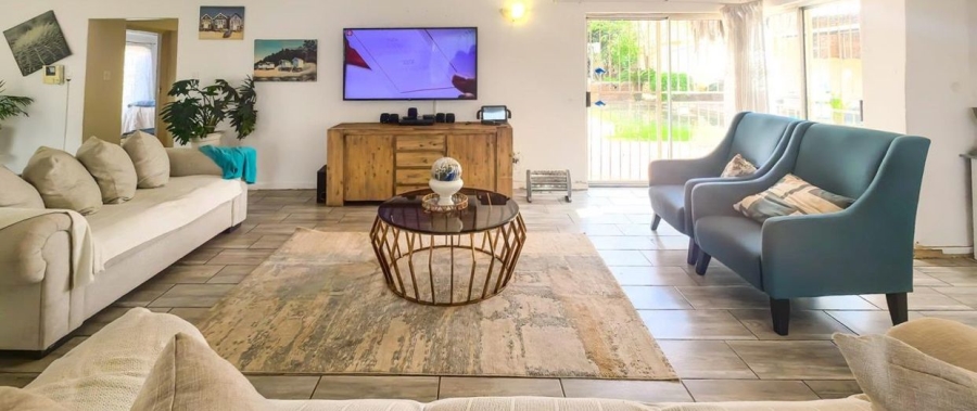 4 Bedroom Property for Sale in Birchleigh Gauteng