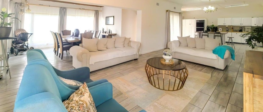 4 Bedroom Property for Sale in Birchleigh Gauteng