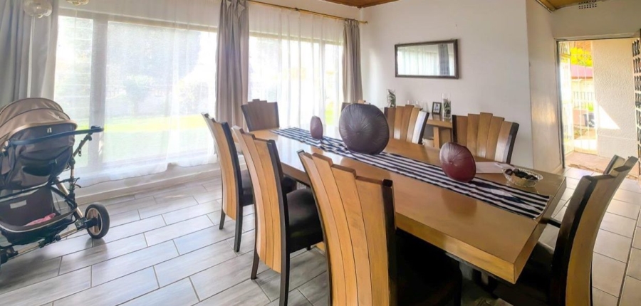 4 Bedroom Property for Sale in Birchleigh Gauteng