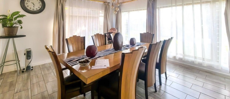 4 Bedroom Property for Sale in Birchleigh Gauteng