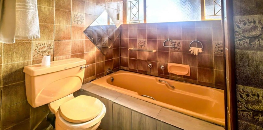 4 Bedroom Property for Sale in Birchleigh Gauteng