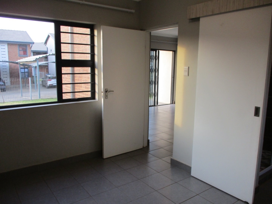 To Let 3 Bedroom Property for Rent in Willow Park Manor Gauteng