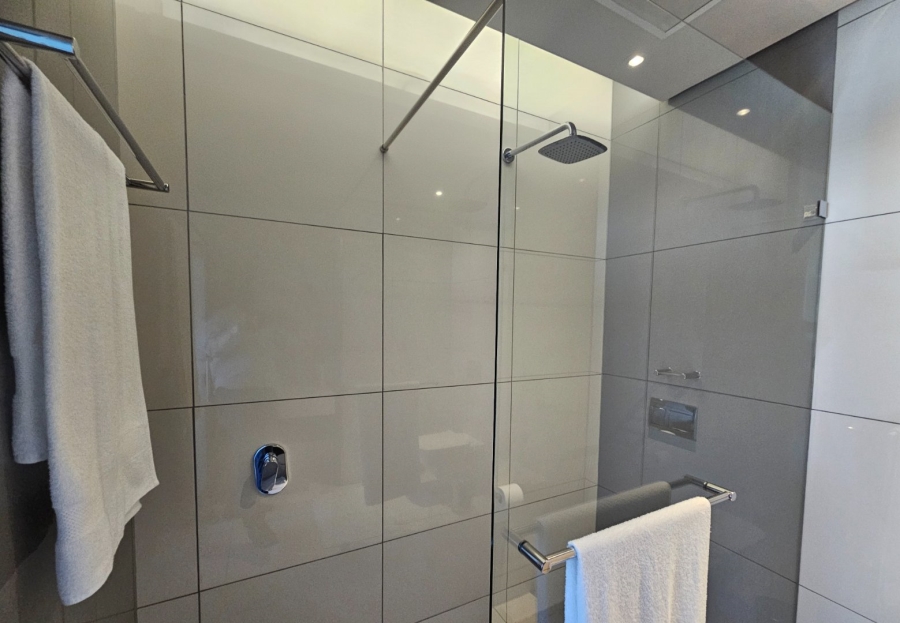 To Let 1 Bedroom Property for Rent in Sandown Gauteng