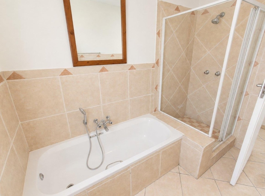 3 Bedroom Property for Sale in Illiondale Gauteng