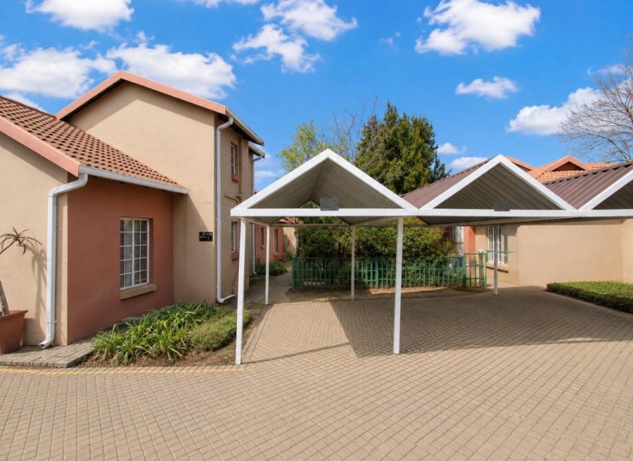 3 Bedroom Property for Sale in Illiondale Gauteng