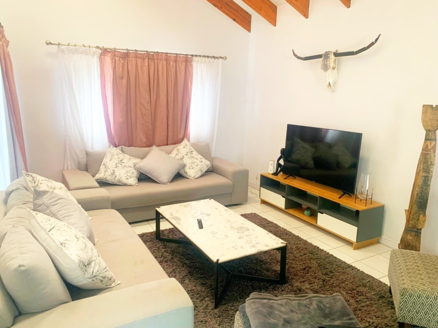 To Let  Bedroom Property for Rent in Bryanston Gauteng