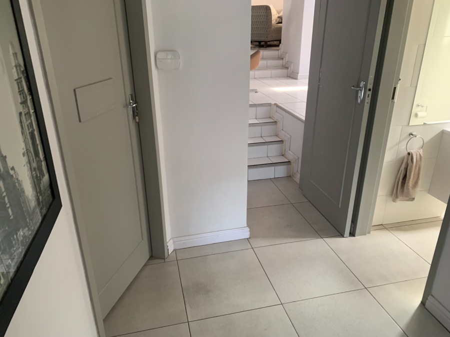 To Let  Bedroom Property for Rent in Bryanston Gauteng