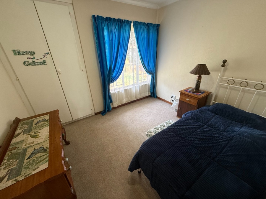 5 Bedroom Property for Sale in Rooihuiskraal North Gauteng