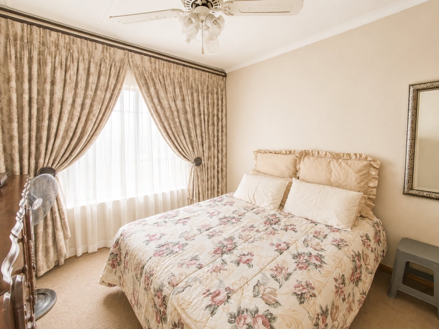 4 Bedroom Property for Sale in Eden Glen Gauteng