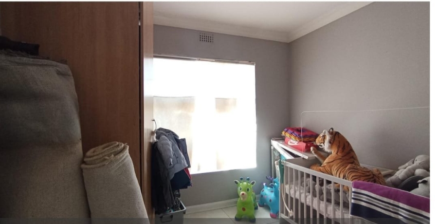 3 Bedroom Property for Sale in Clayville Gauteng