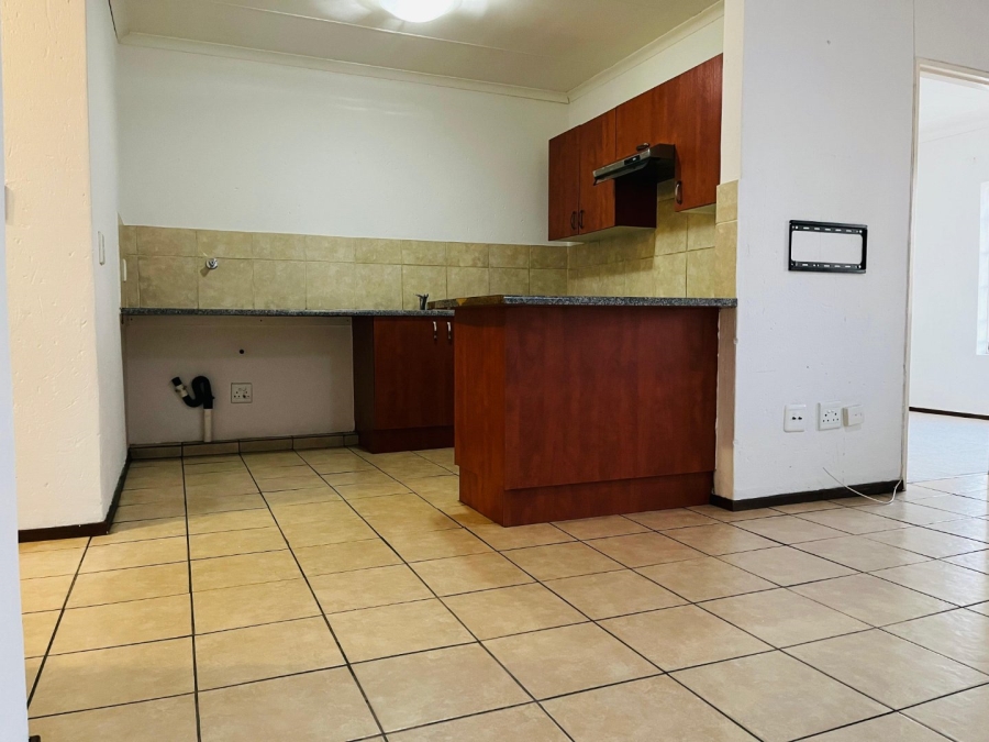 2 Bedroom Property for Sale in Comet Gauteng