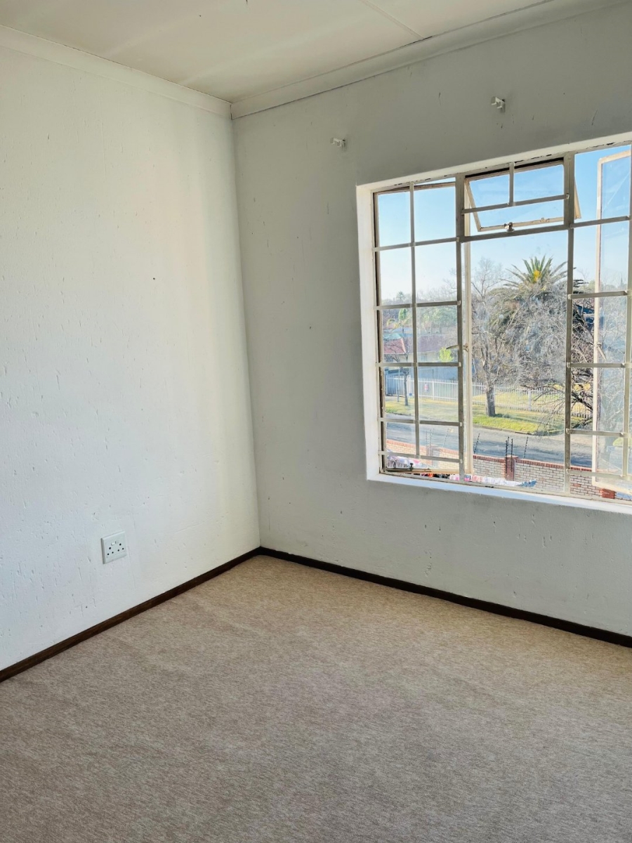 2 Bedroom Property for Sale in Comet Gauteng